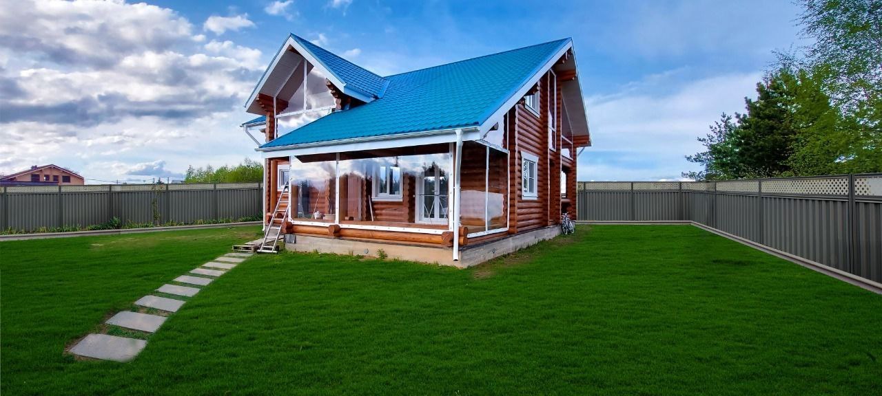 Мягкие окна на веранде загородного дома в посёлке Томилино